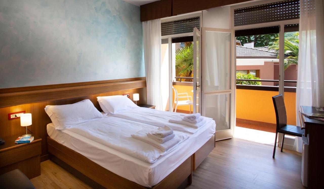 Sunlake Hotel Riva del Garda Bagian luar foto